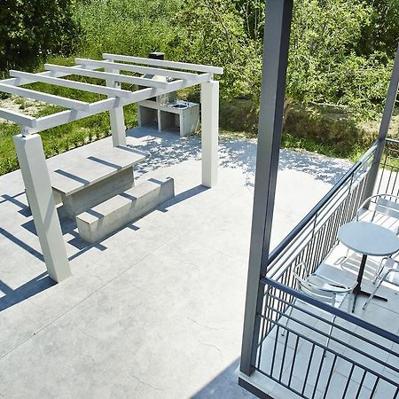 Cosmos Apartments Vasiliki  Bagian luar foto