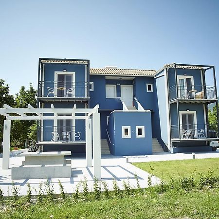 Cosmos Apartments Vasiliki  Bagian luar foto